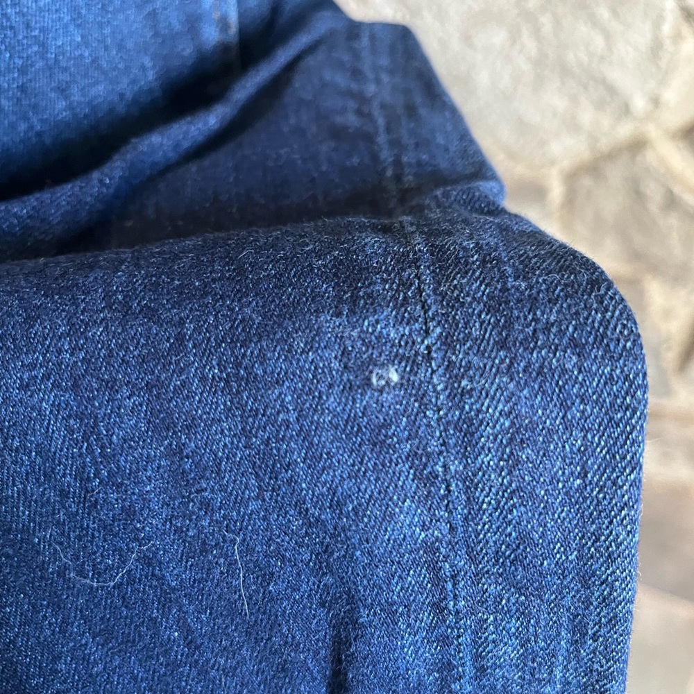 Abercrombie & Fitch Dark Wash Jeans 30x30 - Picture 5 of 5